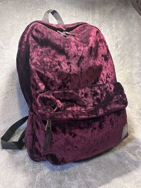 Vans Crushed Velvet Off The Wall Backpack